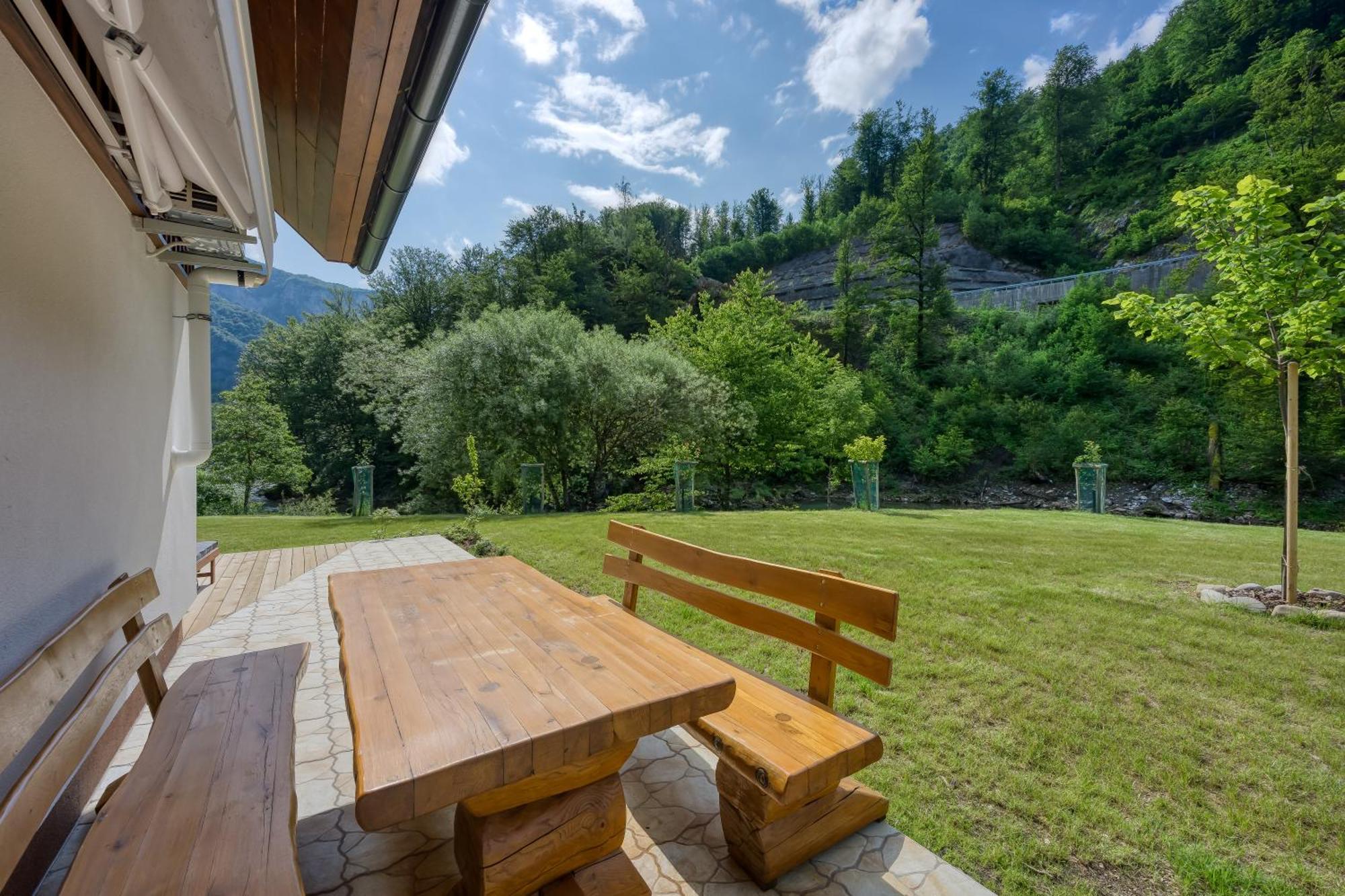 Resort Stari Malni, Osilnica - Vacation Houses Stari Malni Ruang foto