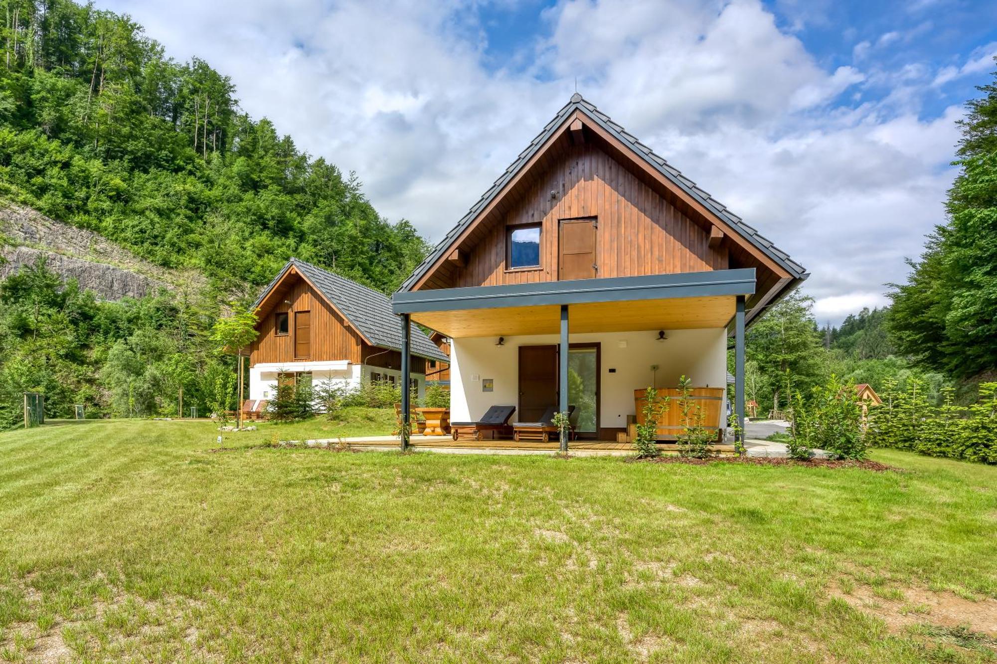 Resort Stari Malni, Osilnica - Vacation Houses Stari Malni Ruang foto